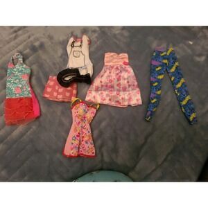 Gently Used 6 Piece Lot Of Barbie Clothes